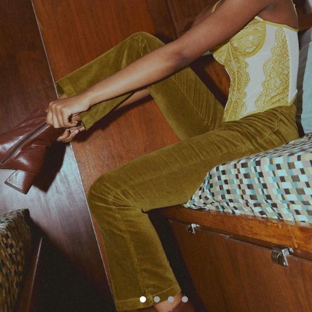 NEW UO velvet fitted pants w/ slight flare